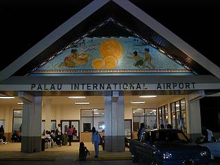 パラオ国際空港 でも一日6便